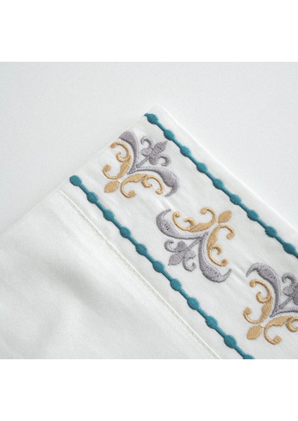 Mira Battal Boy Nevresim Takımı %100 Organik Pamuk Saten Nakışlı Krem 240X220 cm