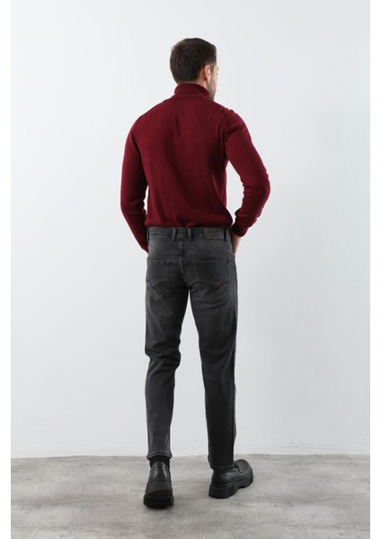 Erkek Likralı Straight Fit Jean Pantolon Siyah