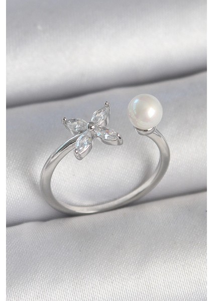 Pirinç Gümüş Renk Zirkon Taşlı Çiçek Model Inci Detay Ayarlanabilir Kadın Yüzük