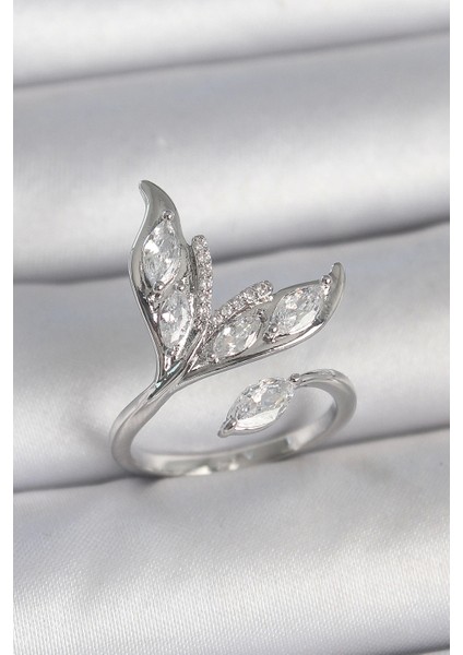 Pirinç Gümüş Renk Zirkon Taşlı Balık Kuyruğu Model Ayarlanabilir Kadın Yüzük