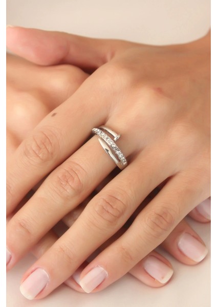 Gümüş Renk Taşlı Çivi Ayarlanabilir Kadın Yüzük fiyatları