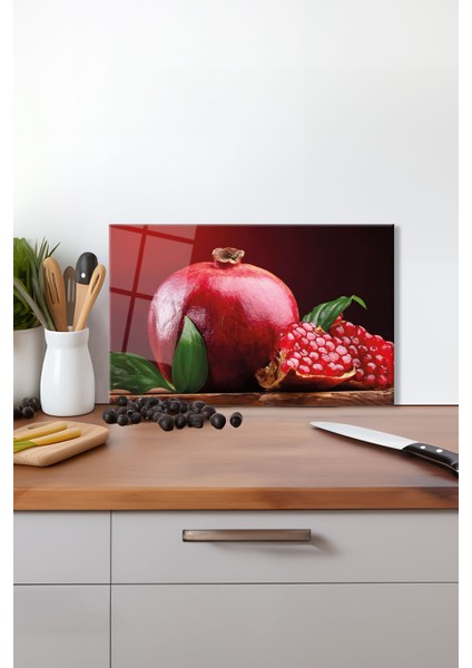 Kıpkırmızı Nar Cam Kesme Tahtası , Silikon Ayaklı, Isıya Kırılmaya Dayanıklı, Sunum Kesim Tablası