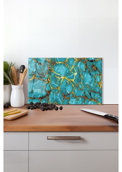 Gold Detay Mermer Desen Cam Kesme Tahtası, Silikon Ayaklı, Isıya Kırılmaya Dayanıklı, Sunum Tablası