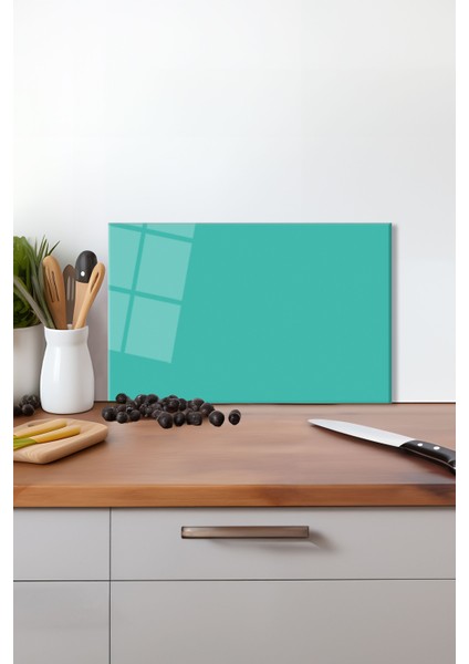 Turkuaz Mavisi Cam Kesme Tahtası, Silikon Ayaklı, Isıya Kırılmaya Dayanıklı, Sunum Kesim Tablası