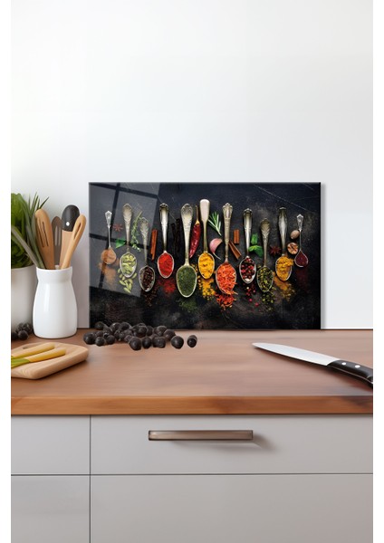 Kaşıklarda Baharatlar Cam Kesme Tahtası, Silikon Ayaklı, Isıya Kırılmaya Dayanıklı, Sunum Tablası