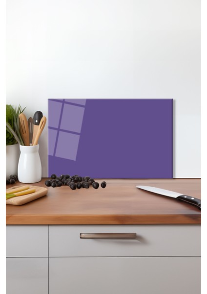 Koyu Mor Rengi Cam Kesme Tahtası, Silikon Ayaklı, Isıya Kırılmaya Dayanıklı, Sunum Kesim Tablası