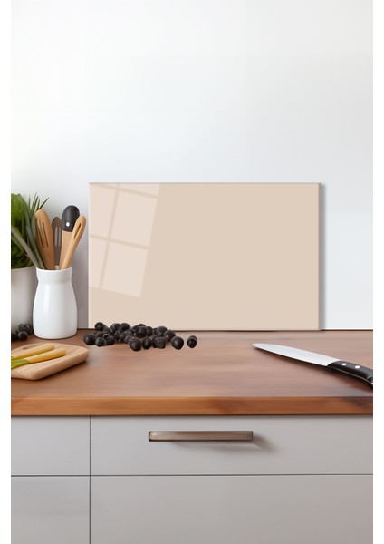 Krem Bej Rengi Cam Kesme Tahtası, Silikon Ayaklı, Isıya Kırılmaya Dayanıklı, Sunum Kesim Tablası