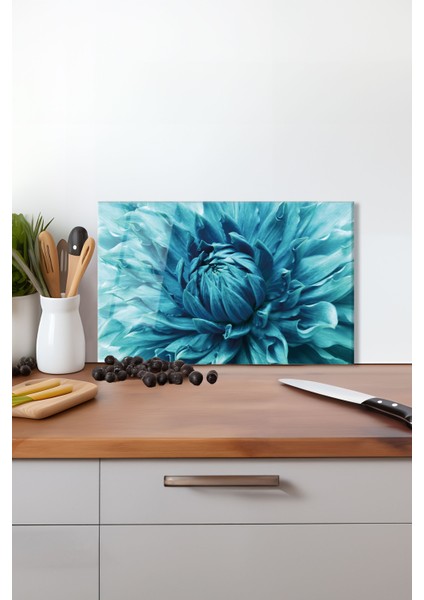 Mavi Tonlarda Çiçek Cam Kesme Tahtası, Silikon Ayaklı Isıya Kırılmaya Dayanıklı, Sunum Kesim Tablası