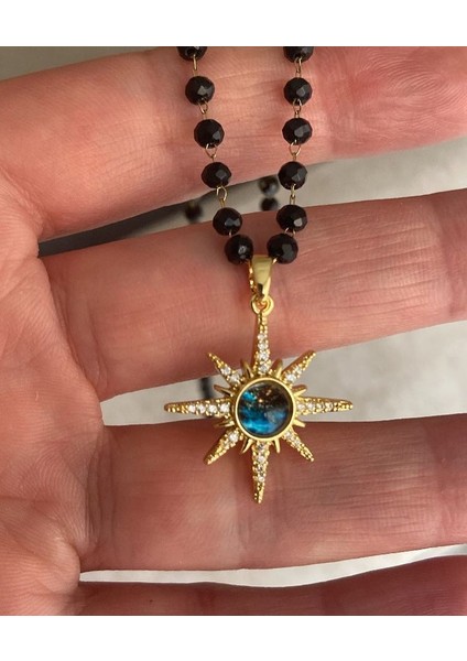 Kolye Çelik Siyah Boncuklu Güneş Uçlu Mercan Yeşili Taşlı Çelik 14 K Renk Günlük ve Gece Şıklığına Uygun Şık Kolye ZRN ACCESORIES fiyatları