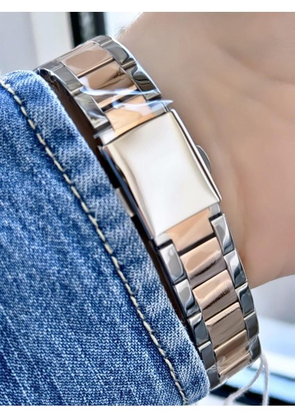 Kadın Metal Kordon Çift Renkli Örgü Kasa Kadranı Taşlı Kol Saati modelleri