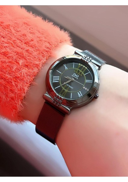 Kadın Hasır Kordon Kol Saati fiyatları