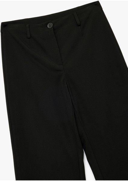 Düğmeli Cepli Straight Fit Düz Bol Paça Kumaş Pantolon modelleri