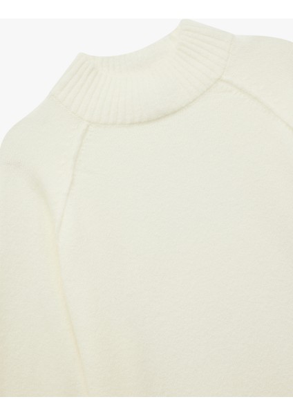 Dik Yaka Dikiş Detaylı Uzun Kollu Basic Triko Kazak modelleri