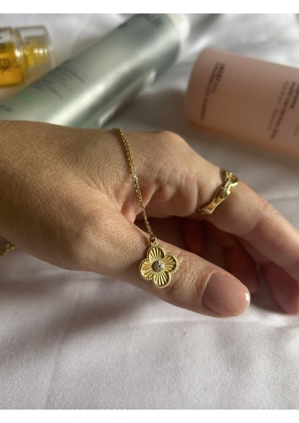 14 Ayar Altın Dört Yaprak Yonca Taşlı Kolye fiyatları