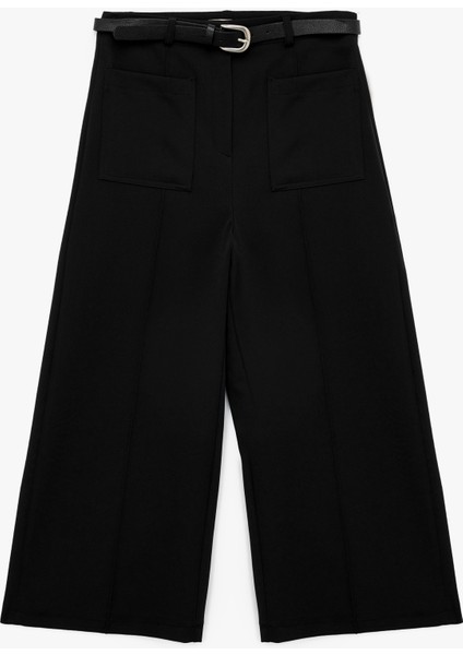 Kemerli Aplike Cepli Culotte Fit Kısa Geniş Paça Kumaş Pantolon
