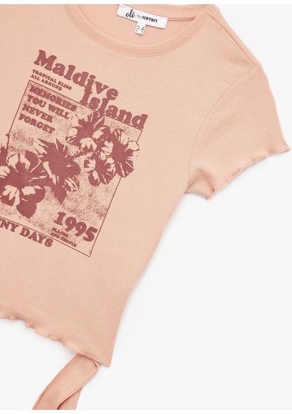 Kuşak Detaylı Kısa Kollu Bisiklet Yaka Pamuklu Baskılı Tişört modelleri