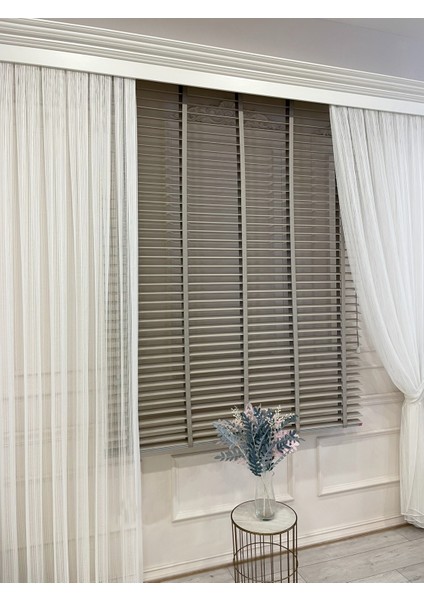 Taş Rengi %100 Orijinal Ahşap Jaluzi Perde 50 mm Ofis Modern ve Tüm Mekanlar Için indirimleri