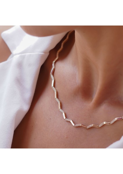 Taşlı Zikzak Kolye fiyatları