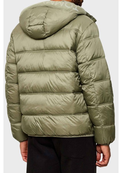 Regular Fit Kapüşonlu Kapitoneli Şişme Mont Erkek Mont DM0DM22044 M1L modelleri