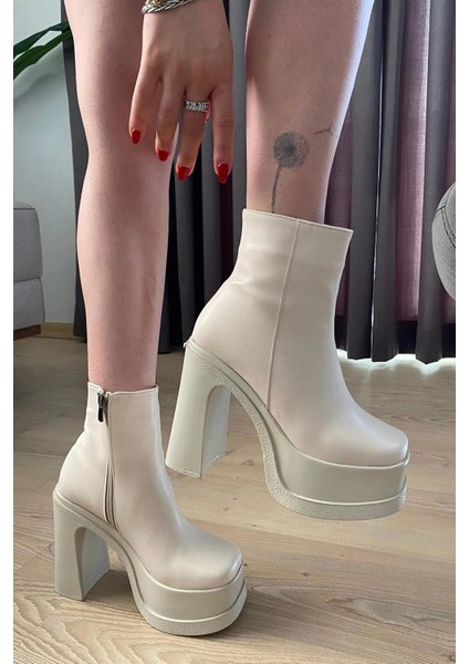 Kadın Sidney Krem 12 cm Platform Topuklu Fermuarlı Bot fiyatları