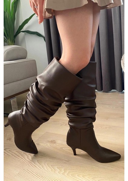 Kadın Tamara Kahverengi Körüklü Sivri Burun Çivi Topuk Çizme modelleri