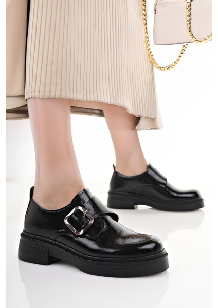 BAHRİNA Kadın Yandan Tokalı Makosen Loafer Ayakkabı