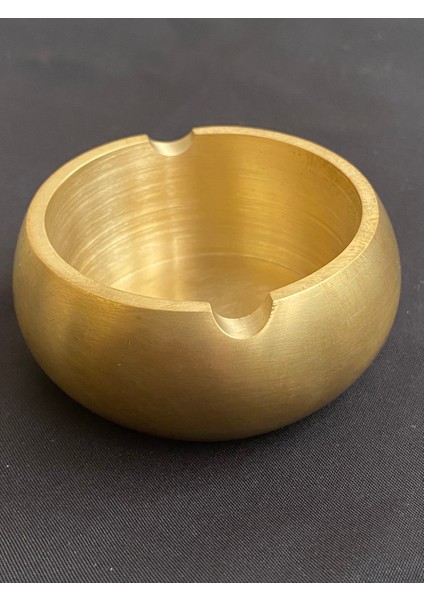 Yuvarlak Pirinç Kül Tablası modelleri