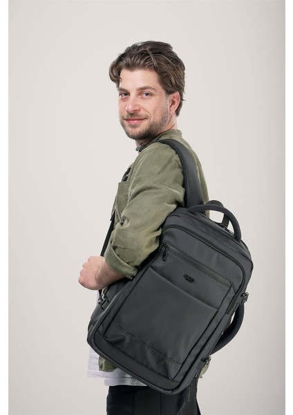 51855 Sırt ve Seyahat Çantası