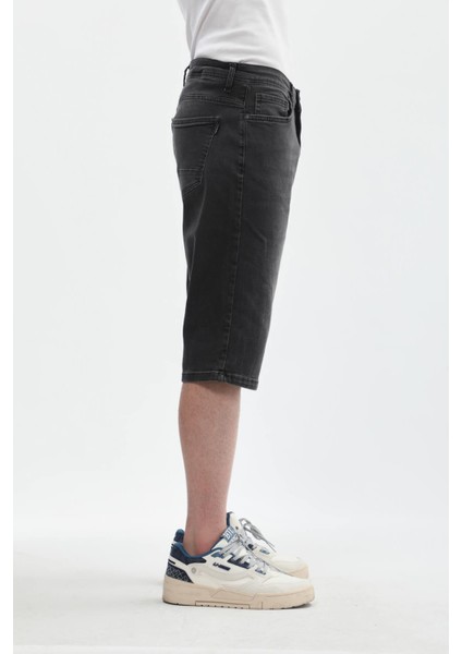 Erkek Esnek Likralı Jean Şort fırsatları