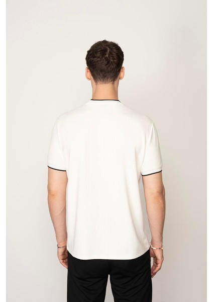 Beyaz Regular Fit Bisiklet Yaka Erkek T-Shirt E1015 indirimleri