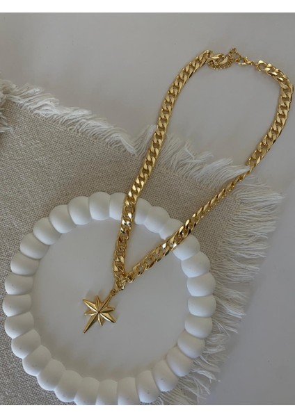Gurmet Kutup Yıldızı Model Gold Renkli Kolye