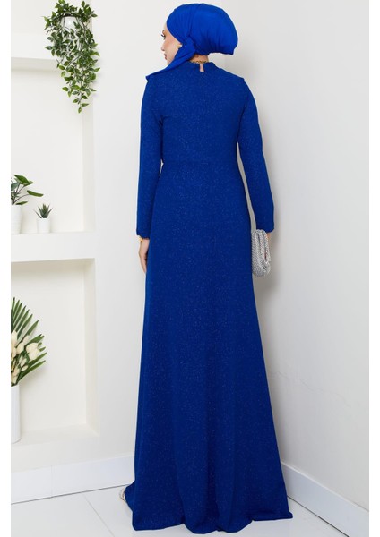 Eylül Tesettür Abiye Saks modelleri