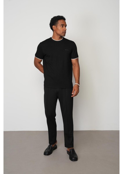 Siyah Regular Fit Bisiklet Yaka Erkek T-Shirt E1015 indirimleri