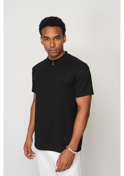 Siyah Regular Fit Dik Yaka Erkek T-Shirt E1013