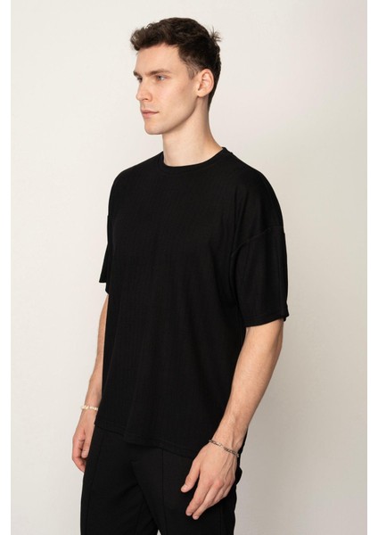 Siyah Oversıze Bisiklet Yaka Erkek T-Shirt E1016 fiyatları