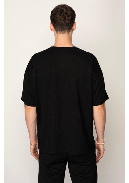 Siyah Oversıze Bisiklet Yaka Erkek T-Shirt E1016 fırsatları