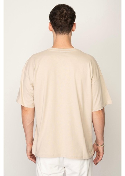 Bej Oversıze Bisiklet Yaka Erkek T-Shirt E1025 fırsatları