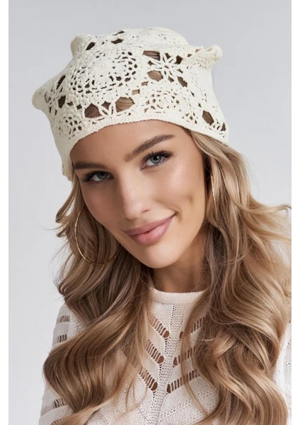 Örgülü Krem Üçgen Bandana modelleri