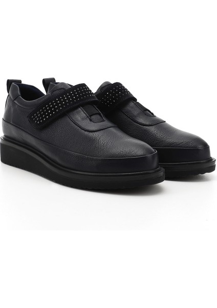 Kadın Lacivert Dolgu Taban Taş Detaylı Hakiki Deri Ayakkabı modelleri