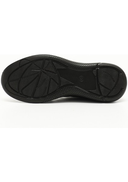 Kadın Siyah Bağcıklı Dolgu Taban Hakiki Deri Sneaker indirimleri