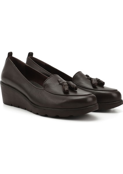 Kadın Kahve Dolgu Taban Püsküllü Hakiki Deri Ayakkabı modelleri