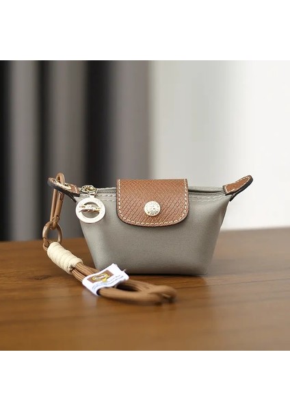 Sevimli Mini Çanta Naylon Hamur Tatlı Çanta Şık Banka Kartı Depolama Hafif ve Kompakt Para Çantası Kız Için Özel Hediye Renk: Gri/hediye Kutusu Boyutu: Diğer (Yurt Dışından)