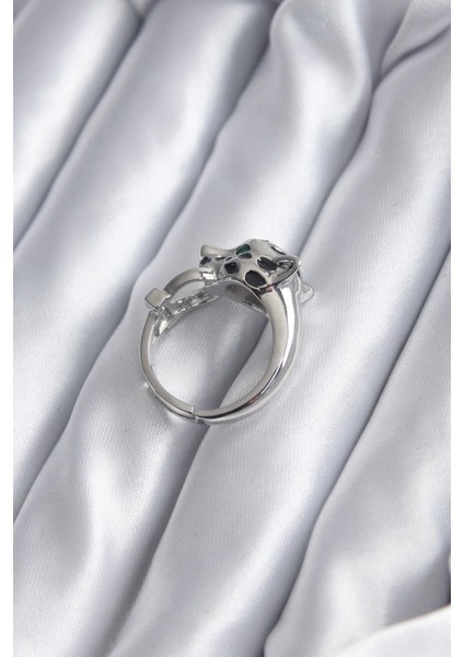 Gümüş Renk Kaplan Model Zirkon Taş Detay Vip Kadın Yüzük fiyatları