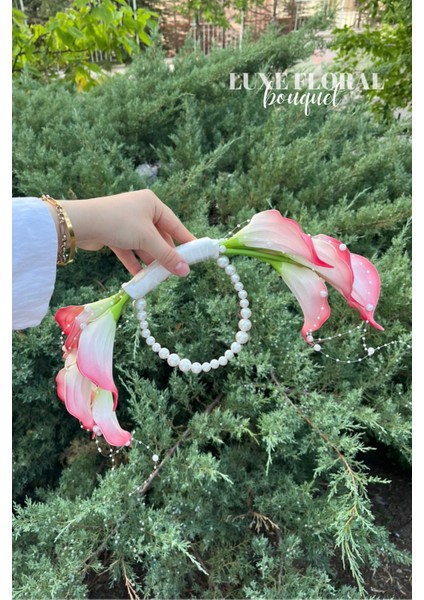 Soft Pink Pearl Bloom Özel Tasarım Inci Detaylı 10 Adet Gala Gelin El Çiçeği ve Gelin Buketi fiyatları