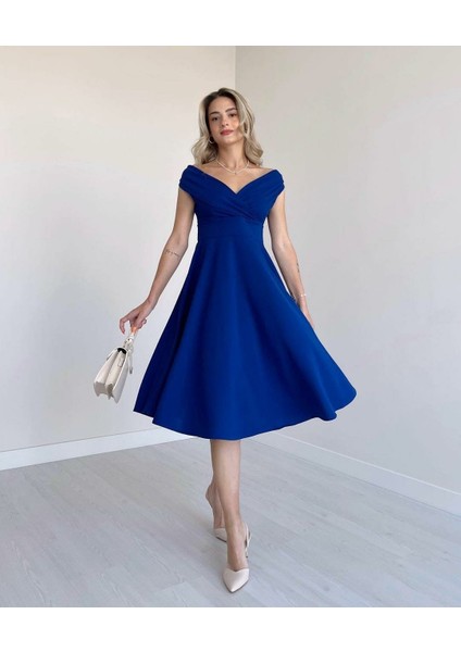 Mottisfashion Kadın Kısa Kollu Kruvaze Yaka Eteği Volanlı Krep Elbise