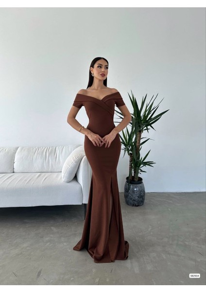 Mottisfashion Kadın Dalgıç Kumaş Kayık Yaka ve Dekolte Detaylı Elbise