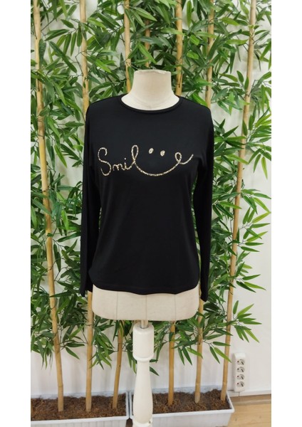 Mottisfashion Kadın Uzun Kollu Bisiklet Yaka Gülümseyen Surat Desenli Viskon Bluz