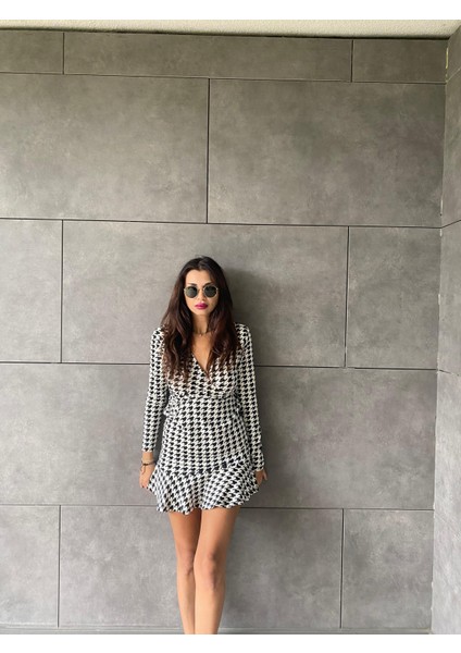 Mottisfashion Kadın Uzun Kollu Kruvaze Yaka Kazayağı Mikro Mini Boy Elbise