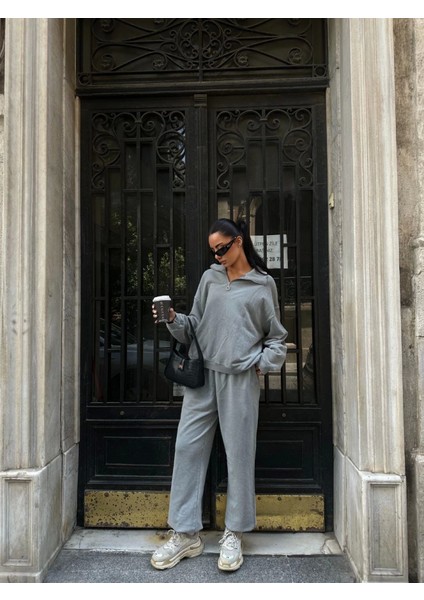 Mottisfashion Yıkamalı Iki Iplik Kumaş Yakalı Fermuarlı Oversize Eşofman Takımı - Gri fiyatları