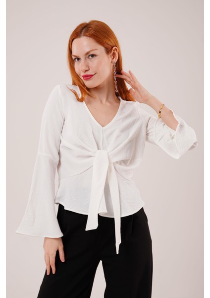 Mottisfashion Ön Bağlamalı Volan Kol Beyaz Bluz
